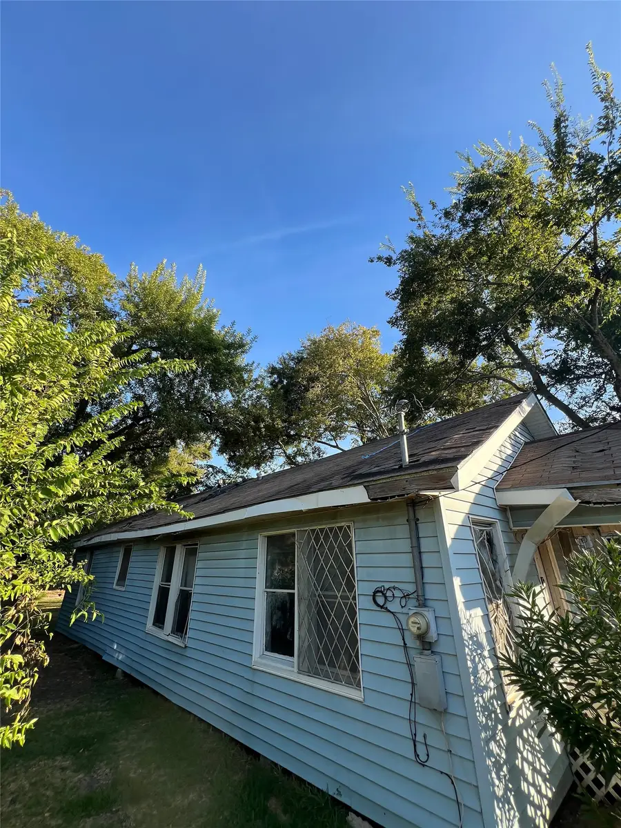 2109 Carolina, Baytown, TX 77520 - #3