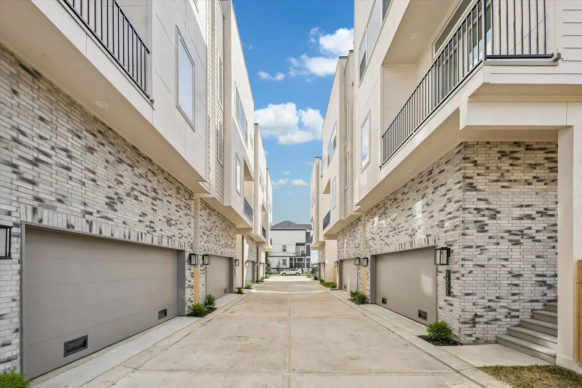 1405 W 21st St #B, Houston, TX 77008 - #1