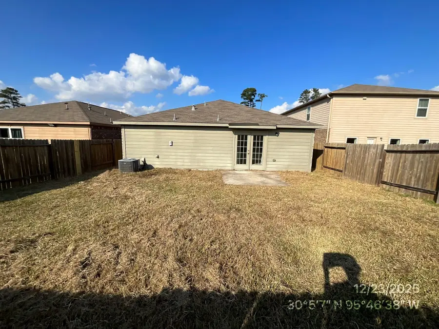 22703 Steel Blue Jaybird Drive, Hockley, TX 77447 - Image #2