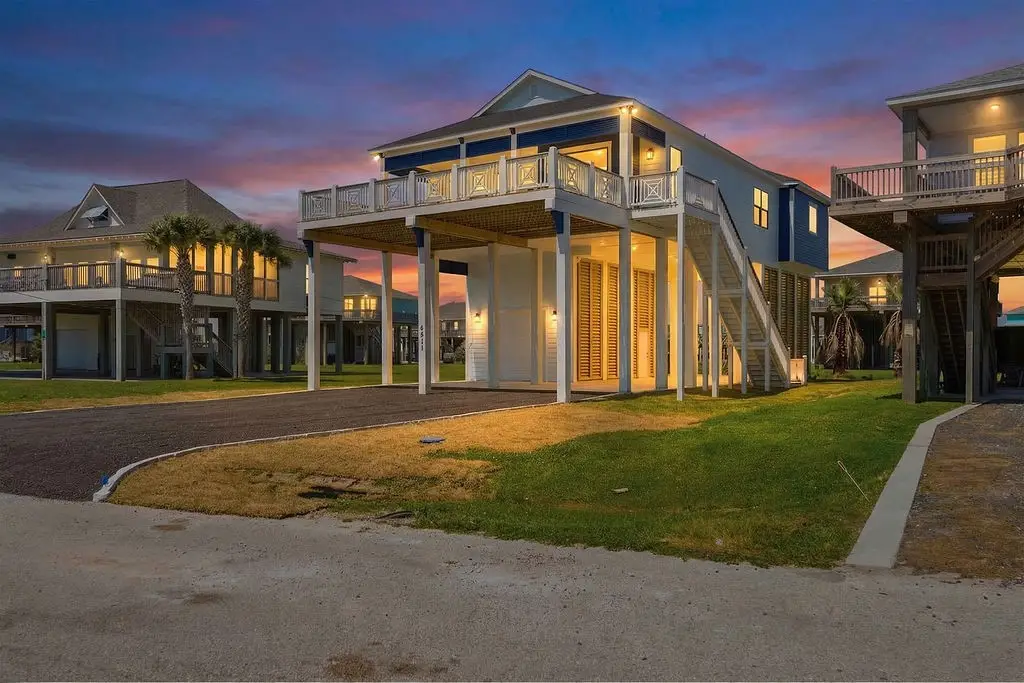 4411 Strand Avenue, Port Bolivar, TX 77650 - #1