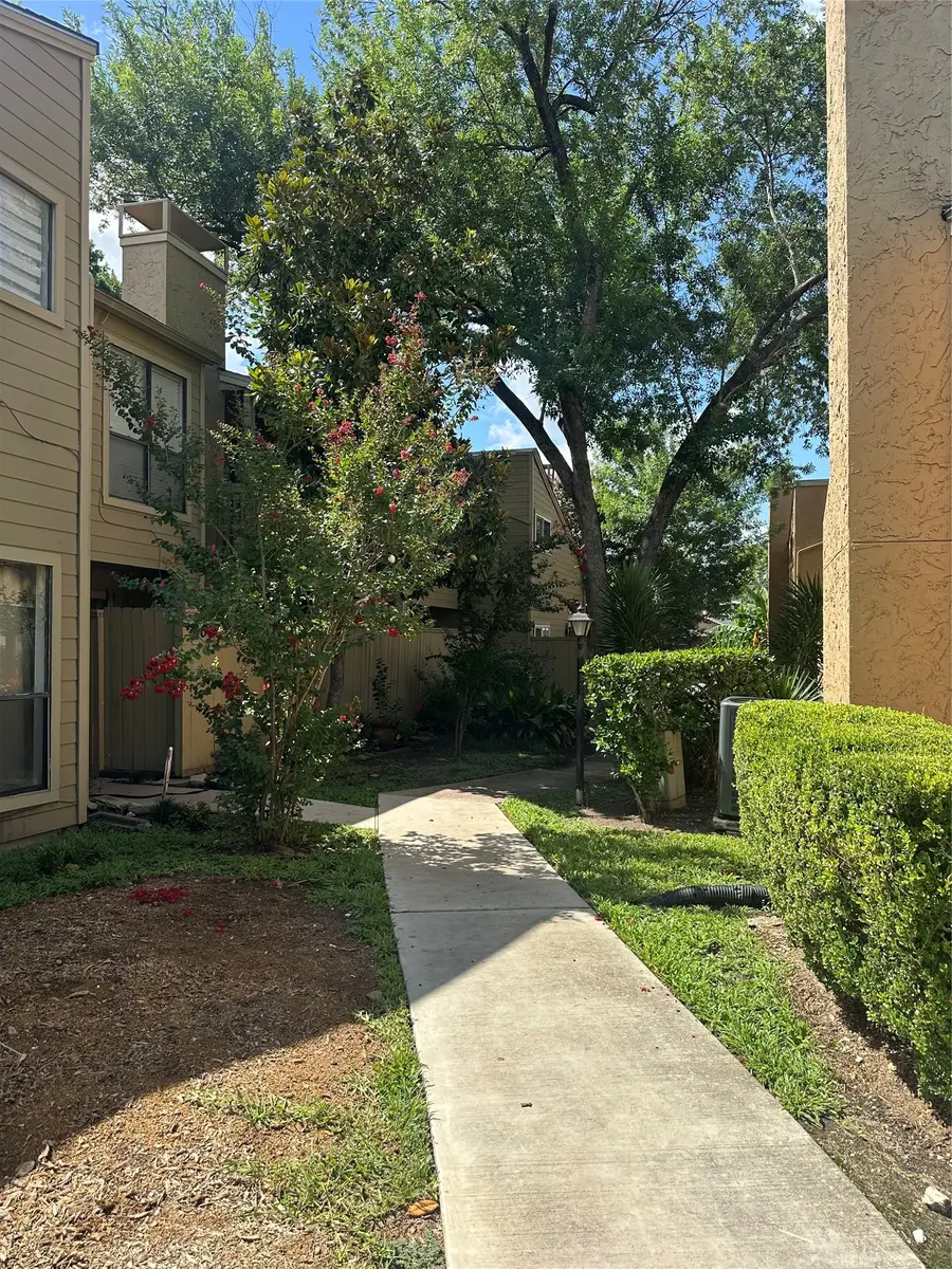 3662 Ocee Street, Houston, TX 77063 - #2