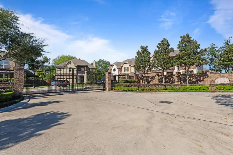 9208 Weinbauer Way, Houston, TX 77080 - Image #2