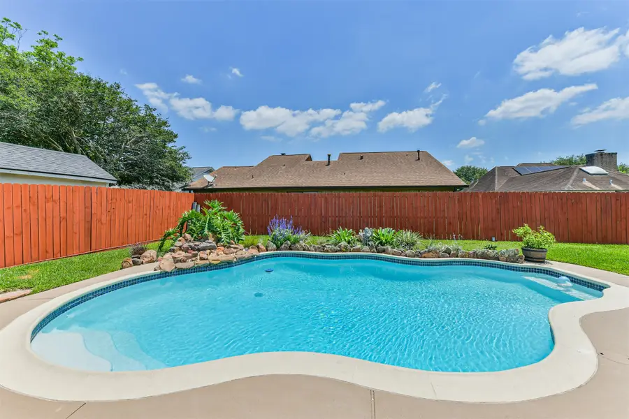 4223 Nations Drive, Pasadena, TX 77505 - #2