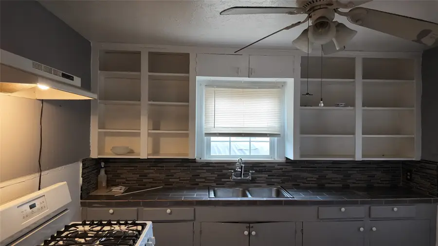 1923 Esperanza Street, Houston, TX 77023 - #3