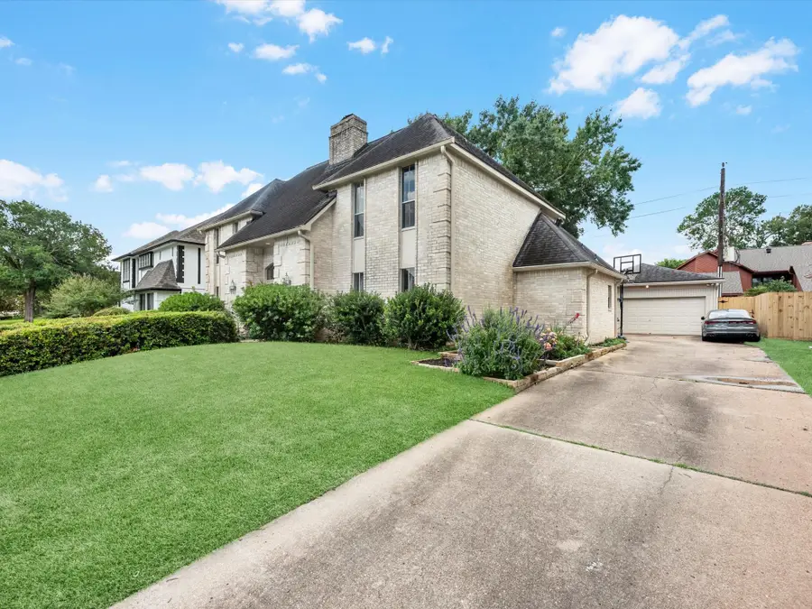 1523 Plantation Drive, Richmond, TX 77406 - #2