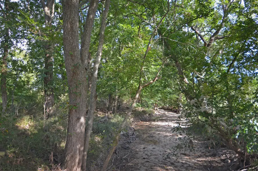 2352 Airport Road, Brenham, TX 77833 - Image #3