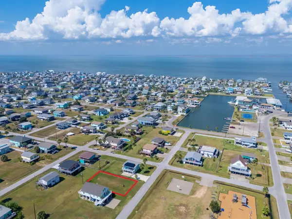 4034 Liberty Drive, Galveston, TX 77554