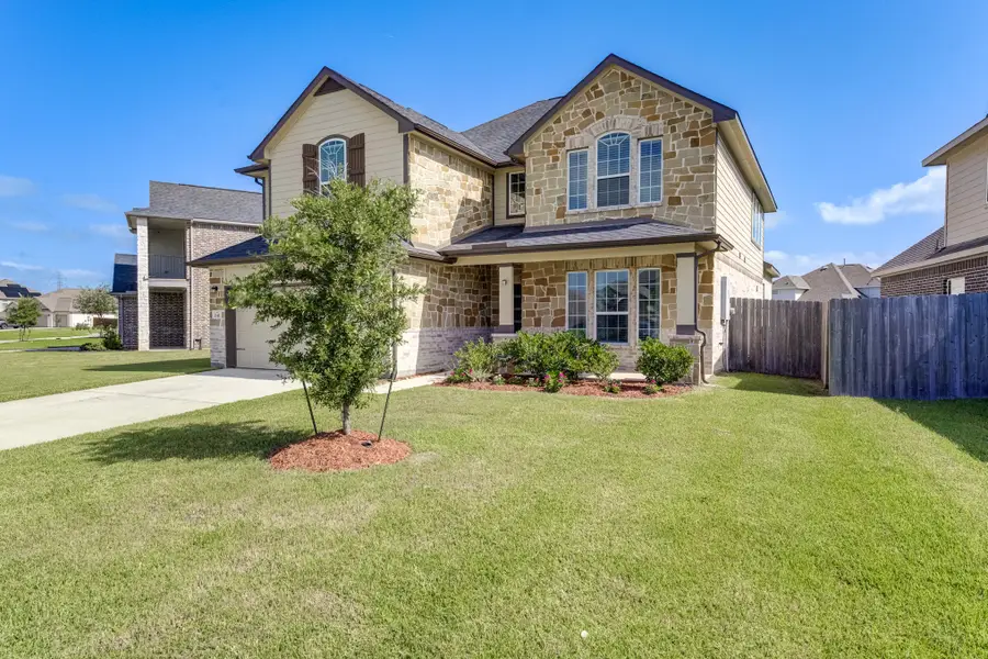 23413 Vineyard Drive, Alvin, TX 77511 - Image #3