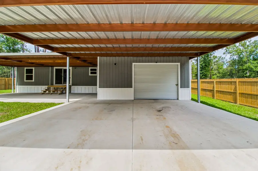 932 Sunny Drive, Livingston, TX 77351 - #3