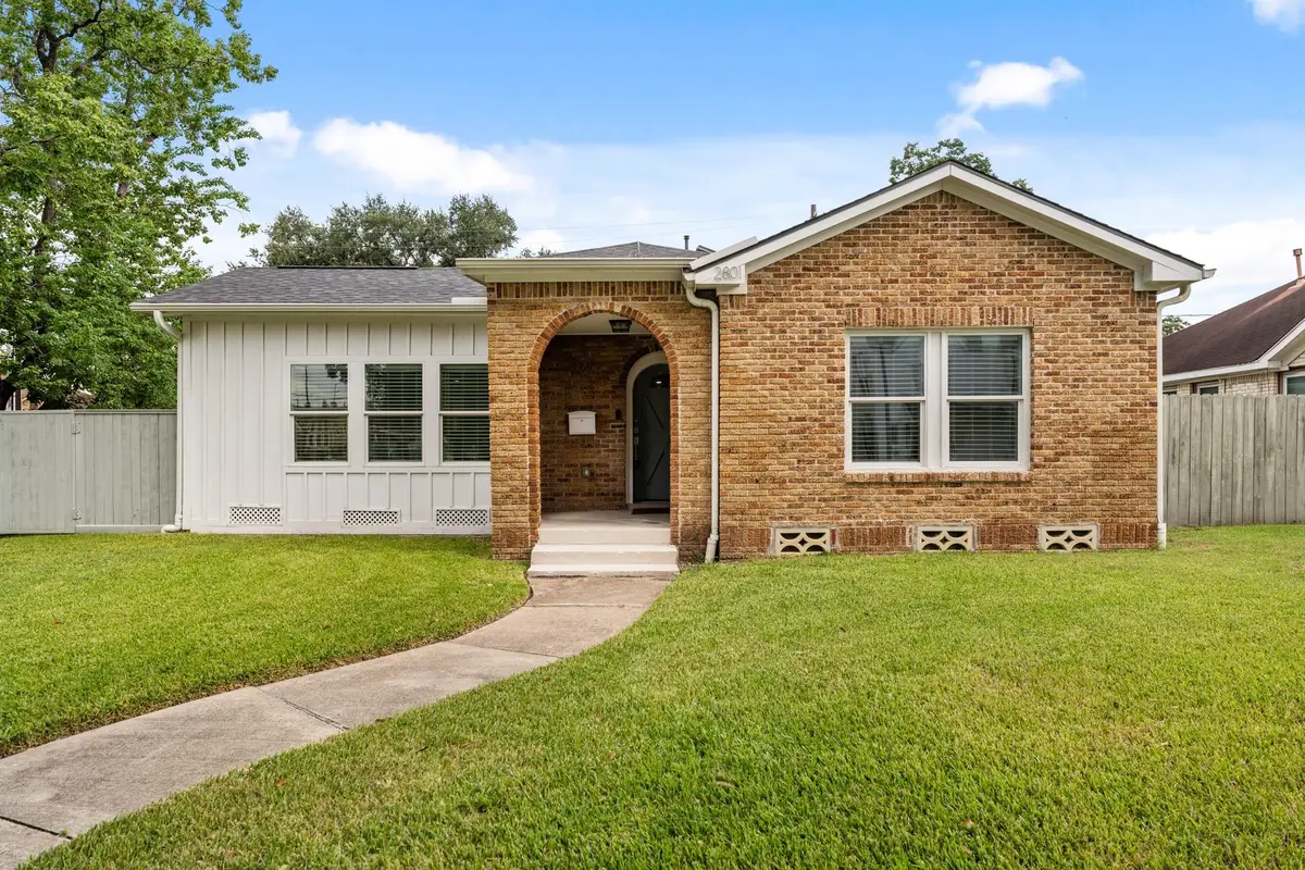 2801 Rosewood Street, Houston, TX 77004 - Image #1