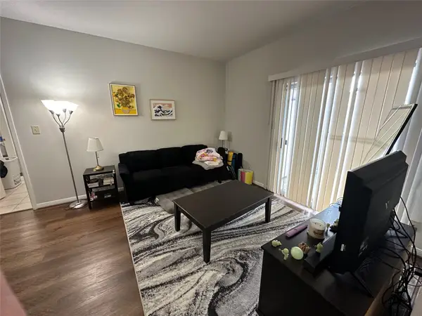 2626 Holly Hall Street #1010, Houston, TX 77054