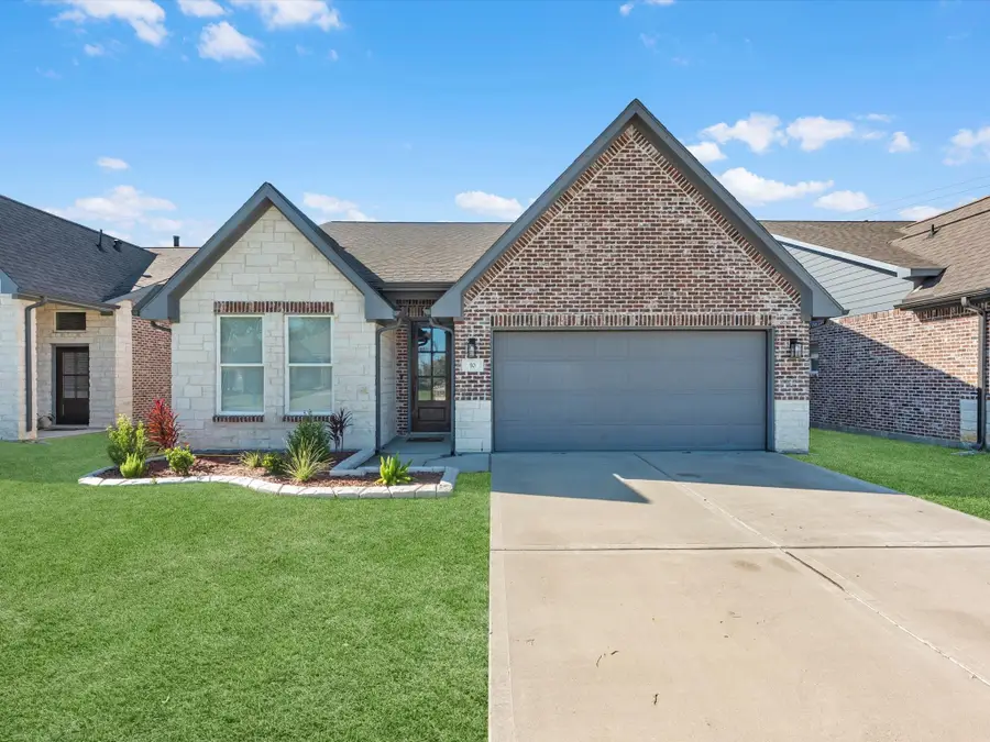 10 N Forrest Avenue, La Porte, TX 77571 - Image #2