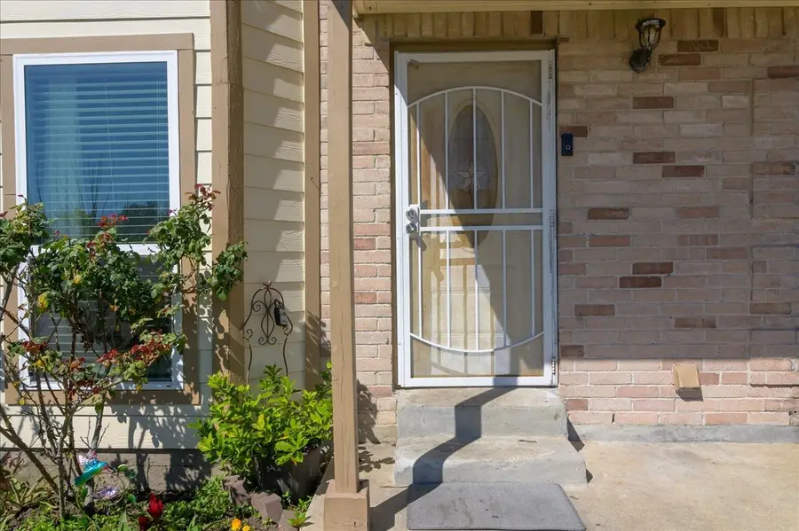 12926 Grovemill Drive, Houston, TX 77045 - #3