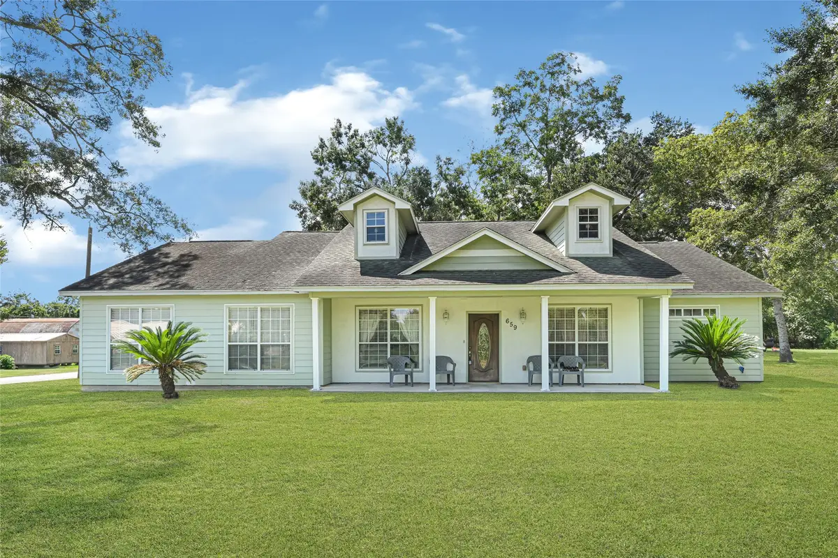 659 Washington Street, Liberty, TX 77575 - #1