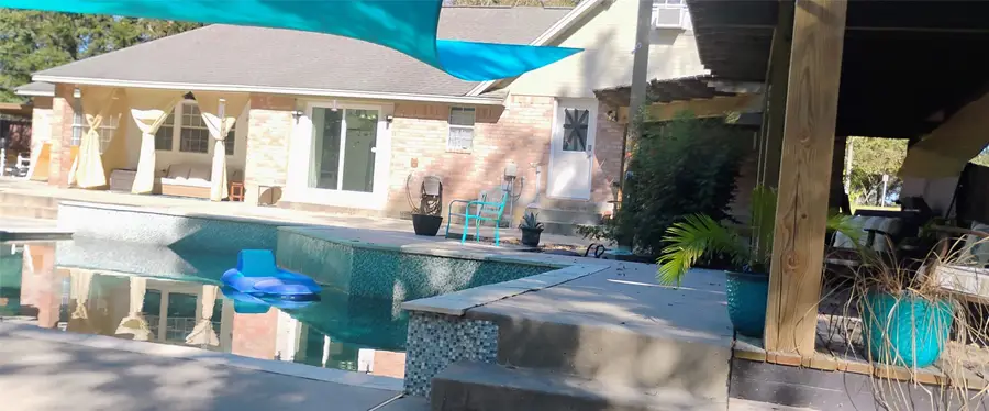 205 Don Q Lane, Baytown, TX 77523 - Image #2