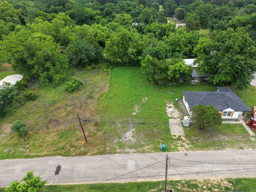 179 Mill Street, Willis, TX 77378 - #2