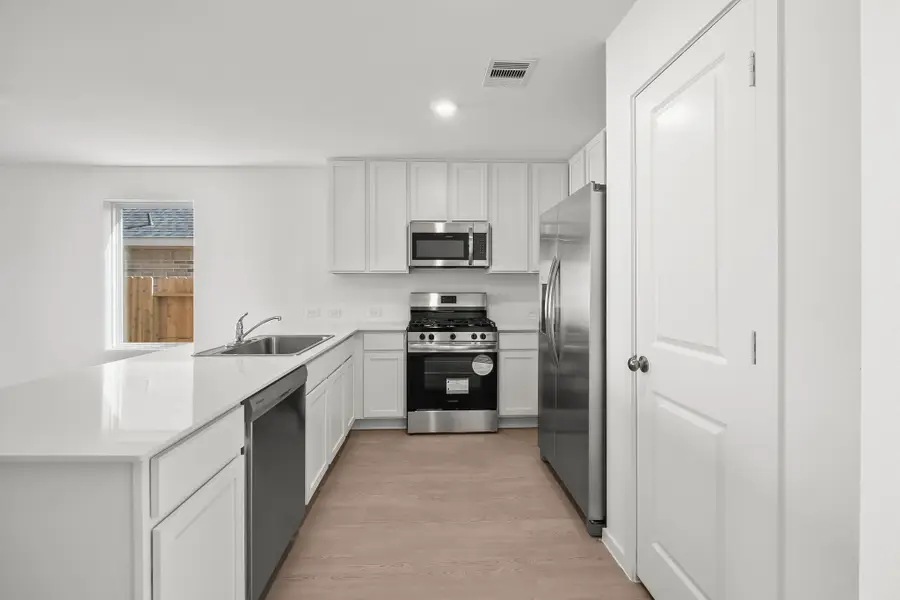 5442 Bear Run, Bryan, TX 77807 - Image #3