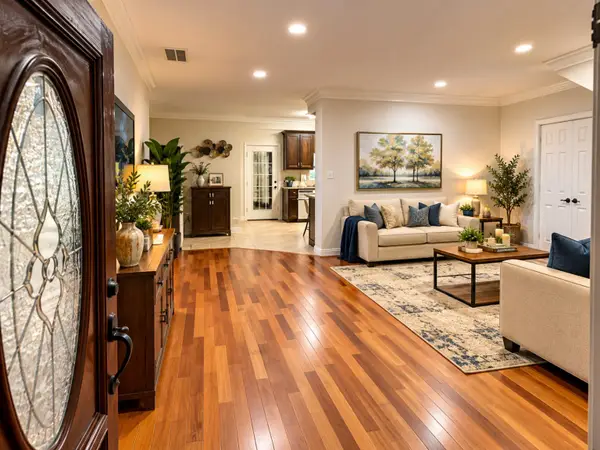 305 Hill Brook Lane, Conroe, TX 77385