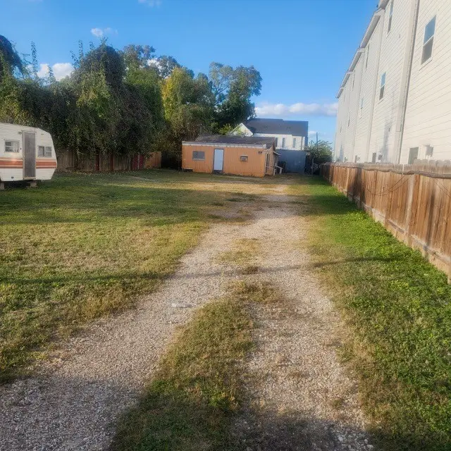 320 Thornton Road, Houston, TX 77018 - Image #2