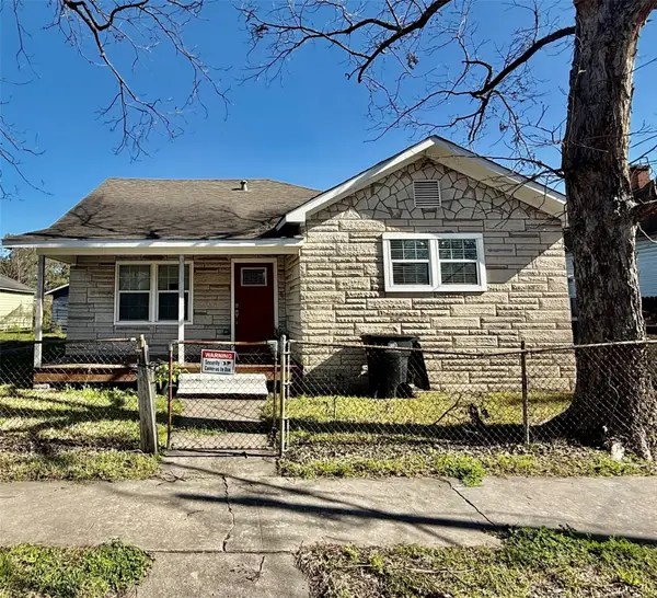 7125 Avenue E, Houston, TX 77011