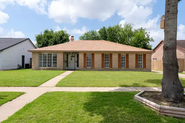 6839 Silver Star Drive, Houston, TX 77086