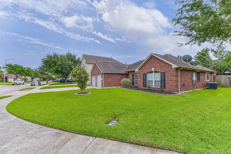 10510 Eagle Rock Court, La Porte, TX 77571 - #2