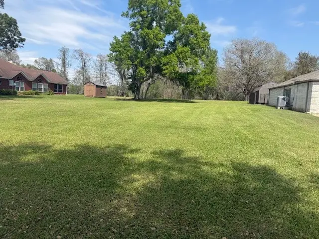 2225 Riverside Drive, West Columbia, TX 77486 - #3