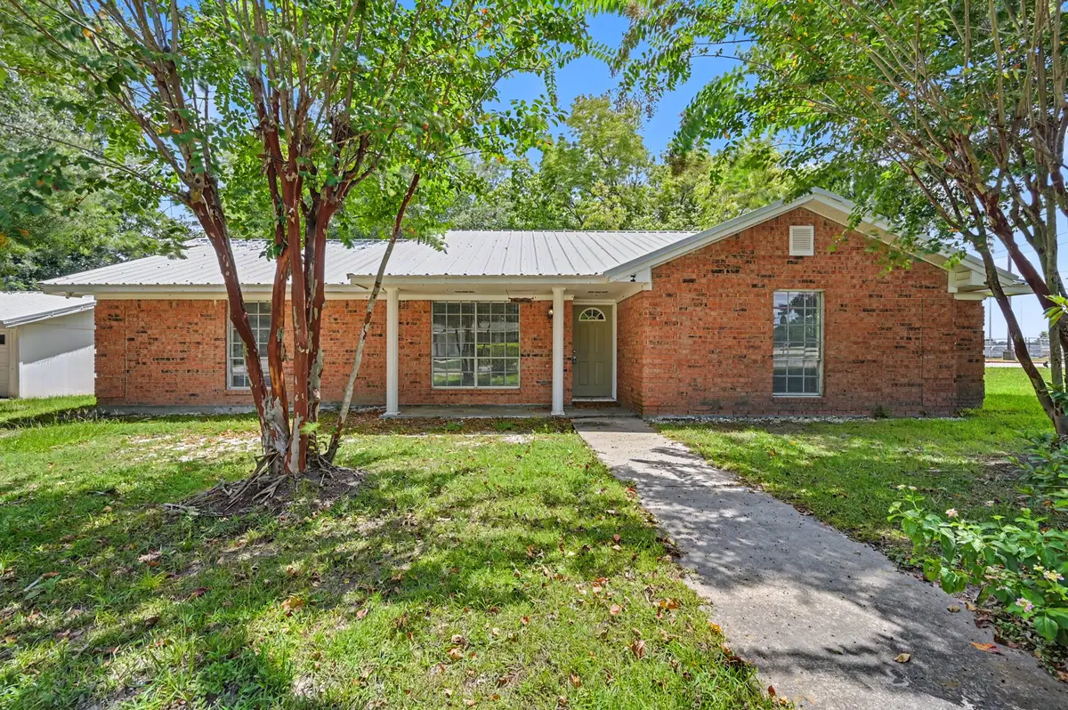 100 Bybee Street, Willis, TX 77378 - #1