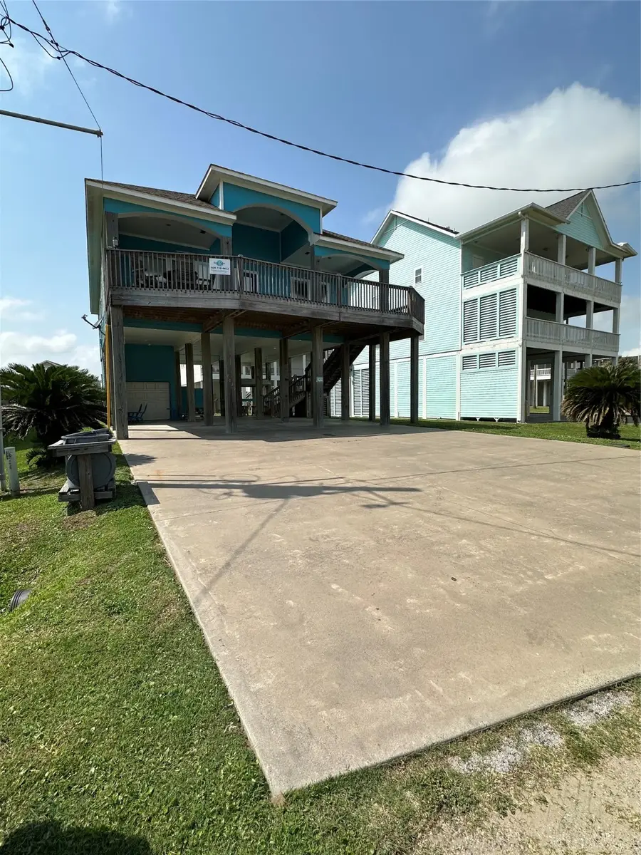 2029 Idyle View, Crystal Beach, TX 77650 - Image #2