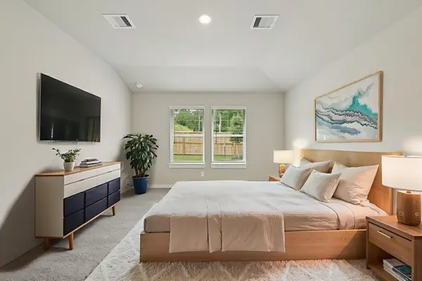 5225 Oakheath Forest Lane, Pearland, TX 77584