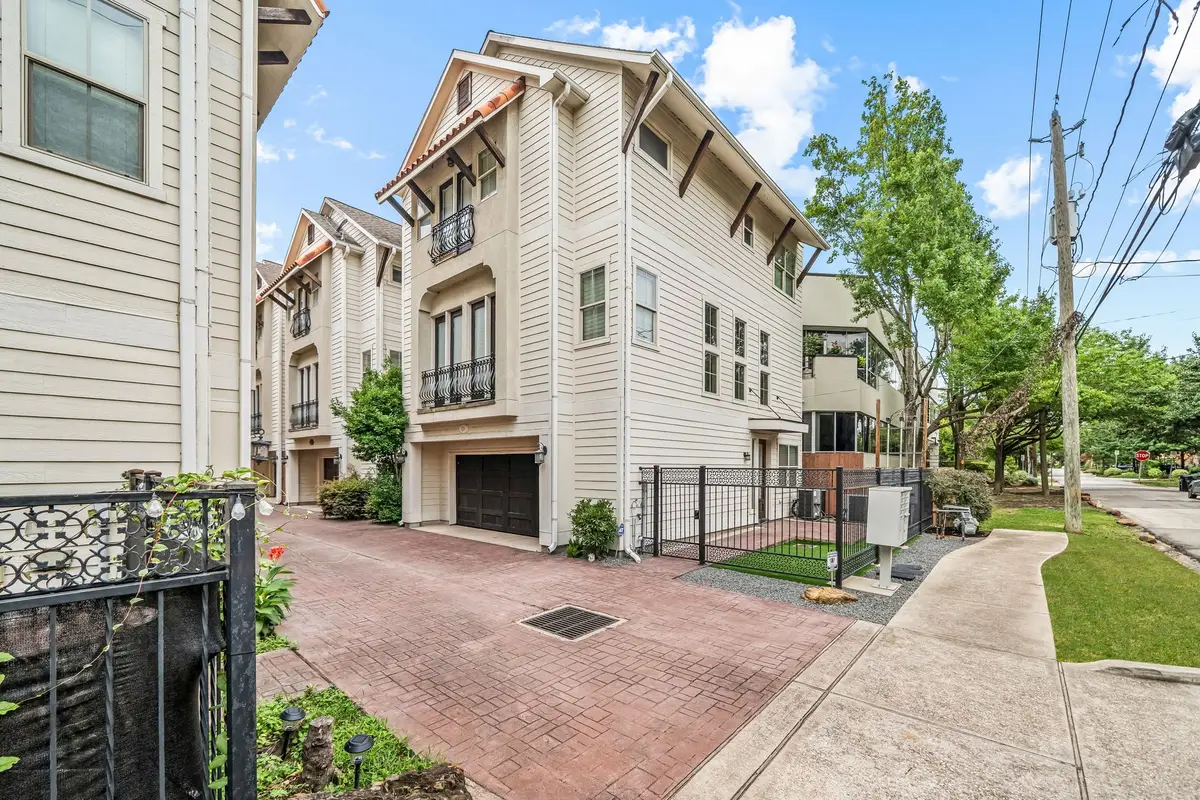 229 Knox Street, Houston, TX 77007 - #1