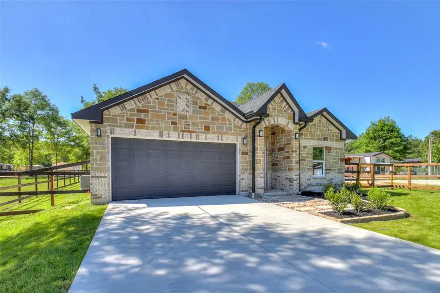 408 County Rd 3414, Cleveland, TX 77327 - Image #2