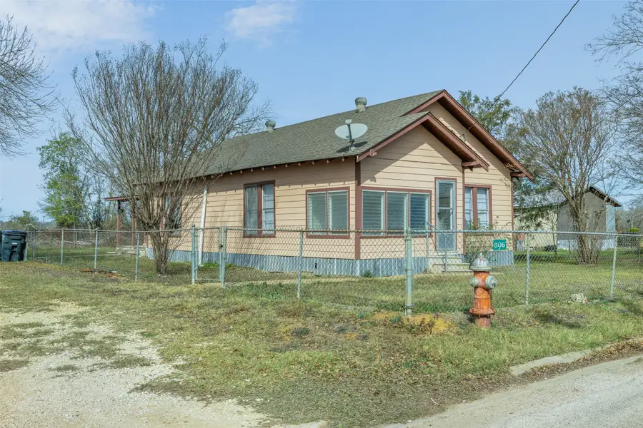 806 Plum Street, Caldwell, TX 77836 - Image #3