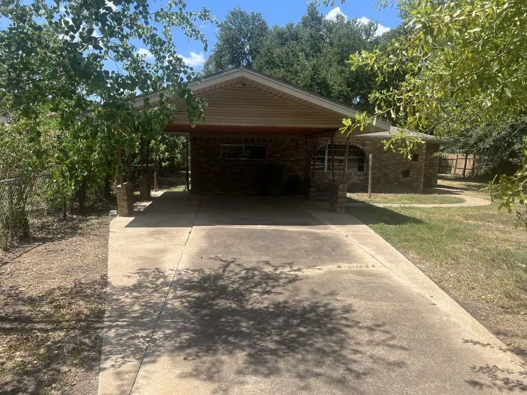 362 County Road 857, Buna, TX 77612 - Image #1