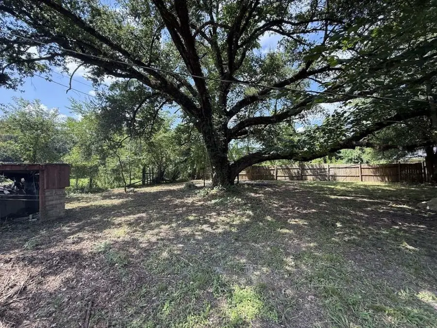 362 County Road 857, Buna, TX 77612 - Image #3