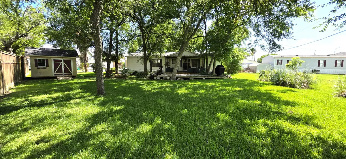 122 Bluebill Bay North, Baytown, TX 77523 - #1