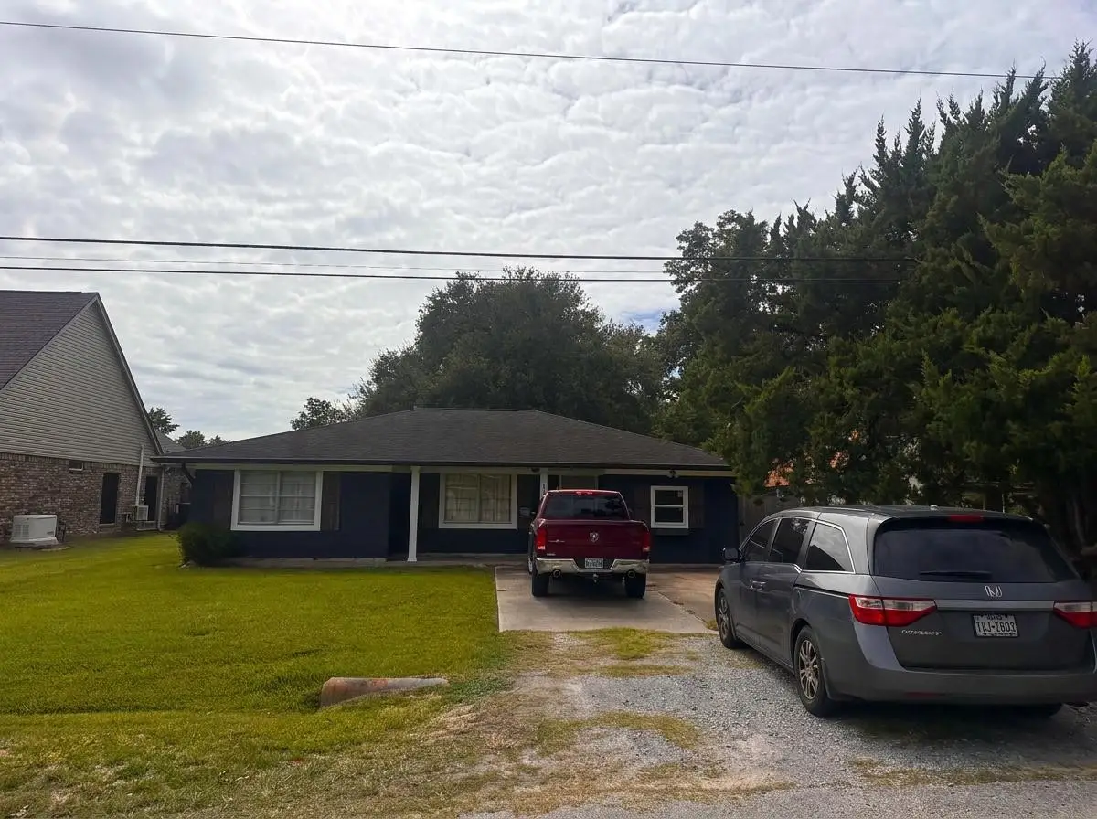1205 Gulf Avenue, Port Neches, TX 77651 - #1