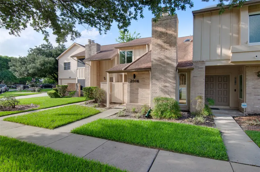 2916 Windchase Blvd, Houston, TX 77082 - #2