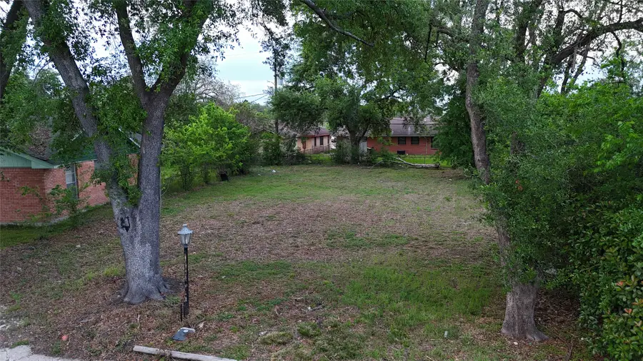 1709 Barbara Lane, Pasadena, TX 77502 - #2
