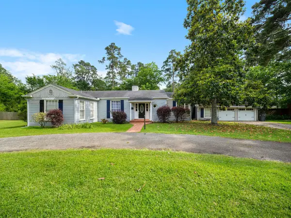 709 Pinetree Lane, Lufkin, TX 75904