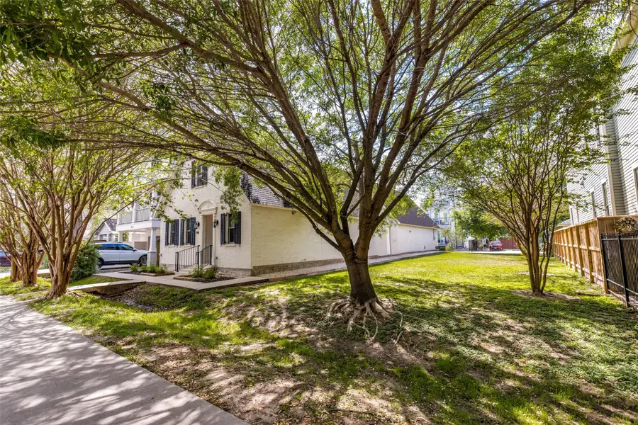 927 Nicholson Street, Houston, TX 77008 - #2