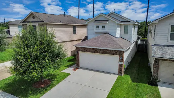 16022 Sommerall Lake Lane, Houston, TX 77084