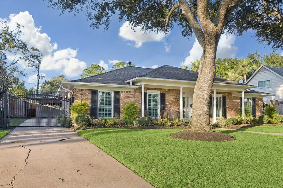 7902 Windswept Lane, Houston, TX 77063 - Image #3