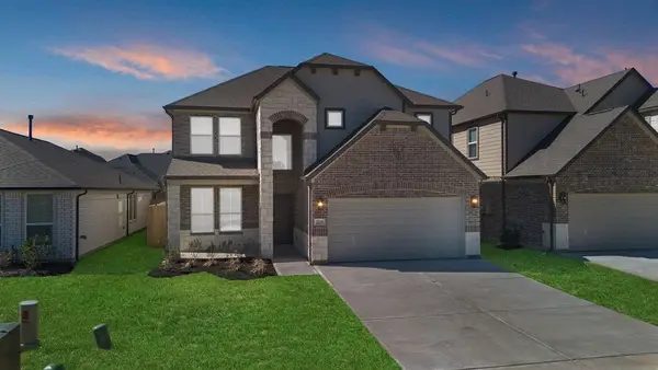 1723 Pecan Woods Lane, Conroe, TX 77301