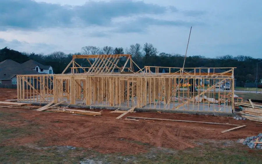 501 Oak Crest Lane, Brenham, TX 77833 - Image #2