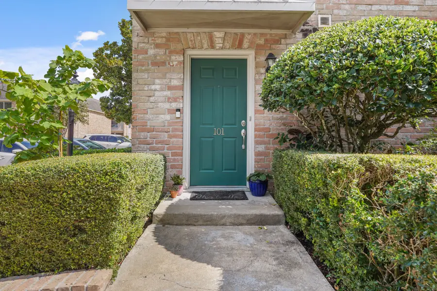 2236 S Piney Point Road #101, Houston, TX 77063 - Image #3