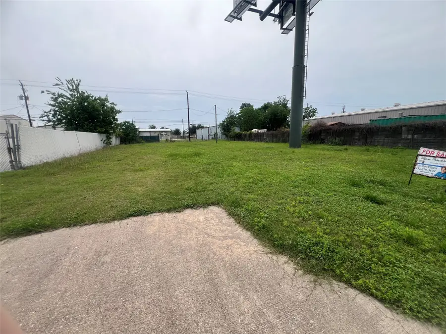 406 Highway 146 N, La Porte, TX 77571 - #2