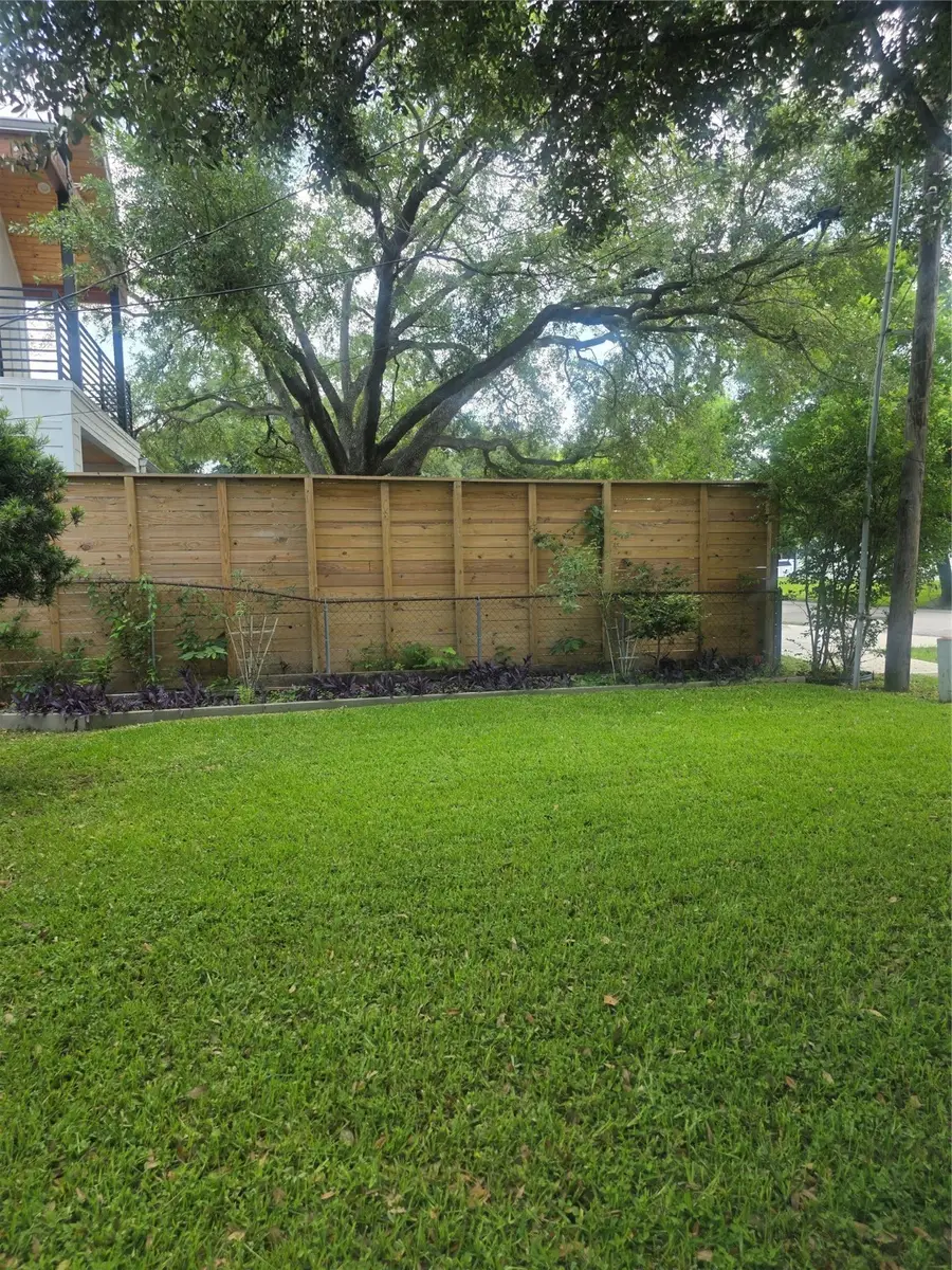 5206 Robertson Street, Houston, TX 77009 - Image #2