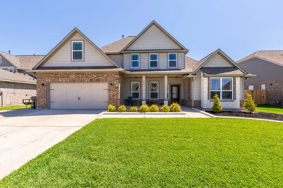 9810 Santa Anita Drive, Monterey Belvieu, TX 77523 - #2