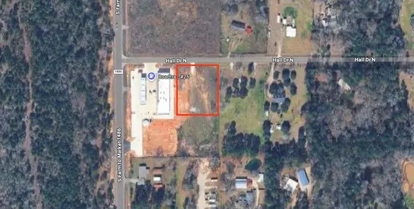 4 N Hall Drive, Montgomery, TX 77316